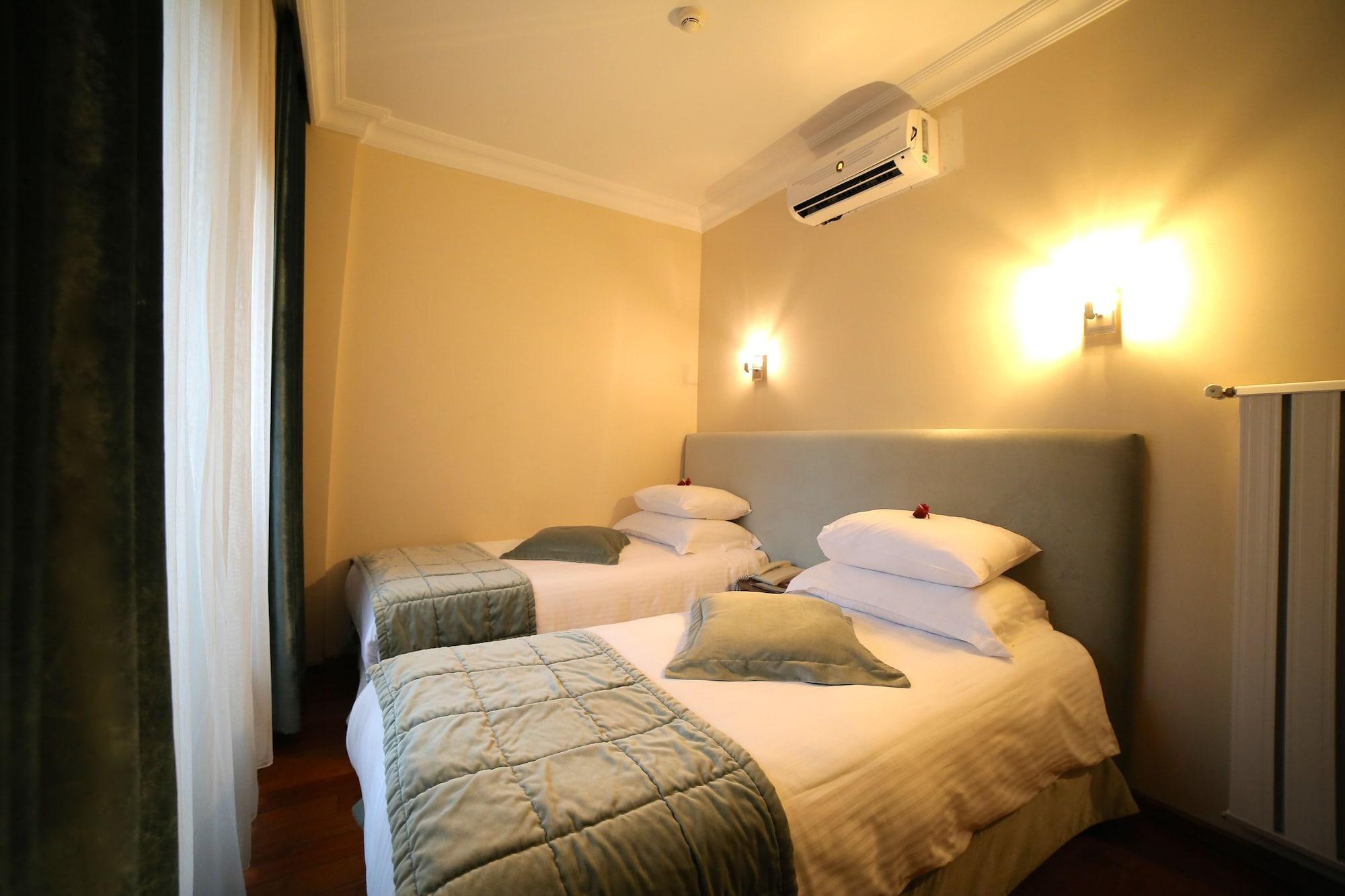 Hotel Tria Elegance Istanbul Exterior foto