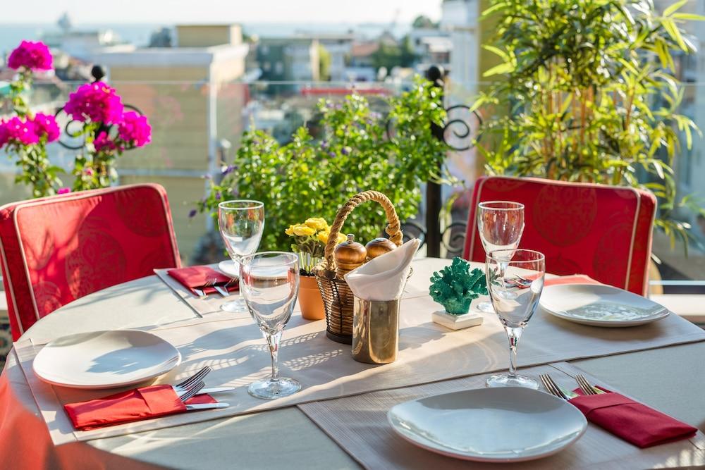 Hotel Tria Elegance Istanbul Exterior foto